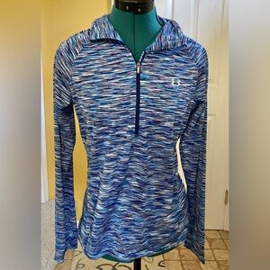 Women’s M Under Armour Semi Fitted Quarter Zip Pullover